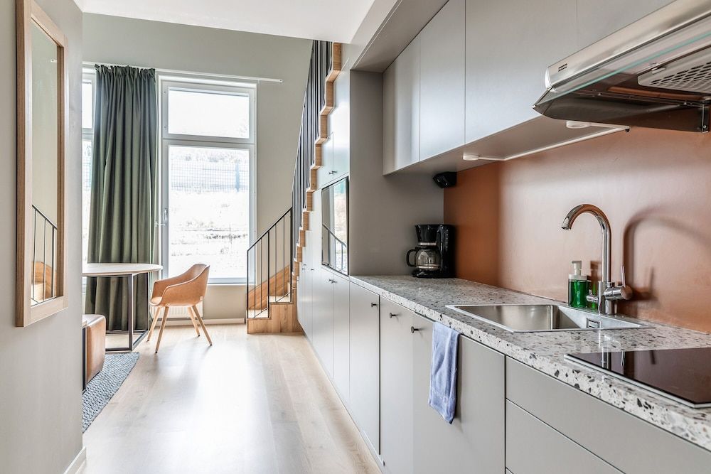 Part-Time Home Täby Studio (Loft, 2 Twin Beds) 6