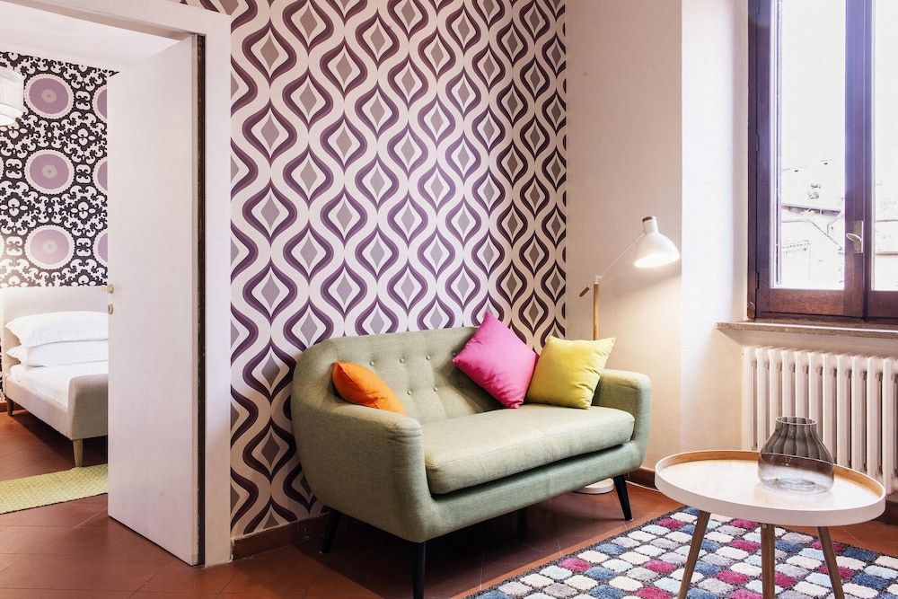 undefined Calisto RTH 5