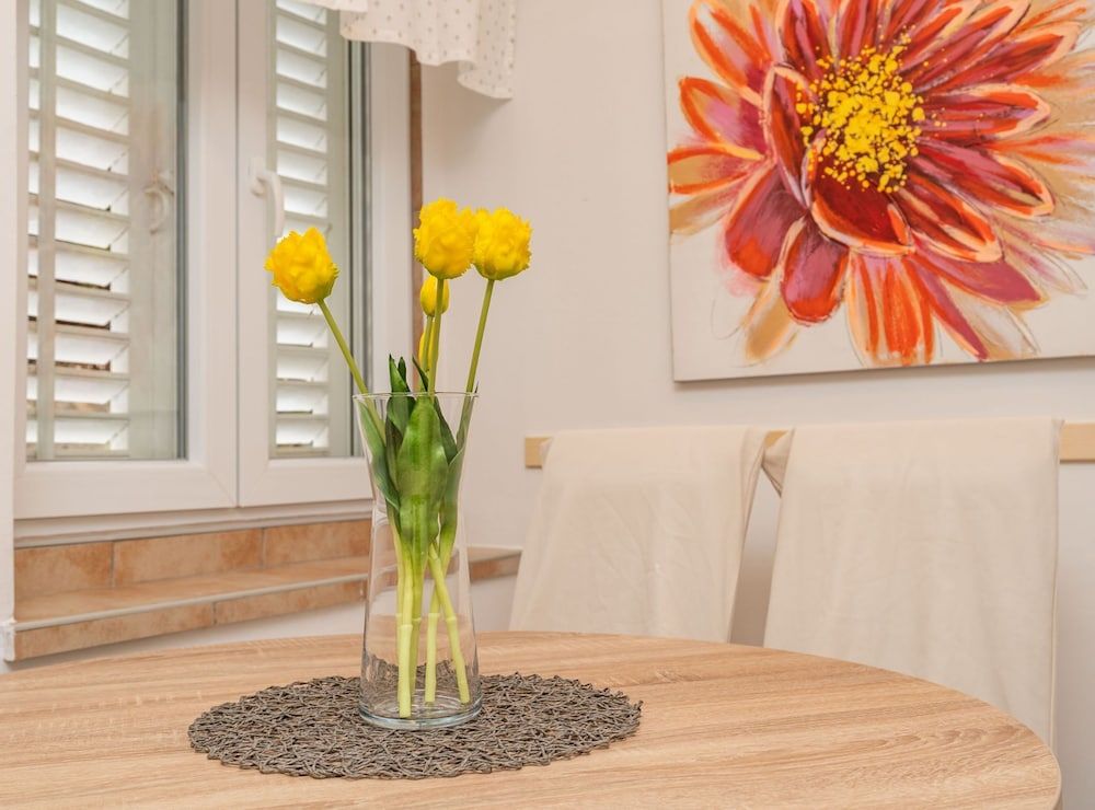 undefined Apartment Lolo 6