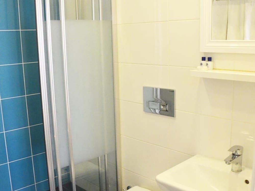 undefined A Warmly Welcome Home to Star Holiday Hotel 34 8