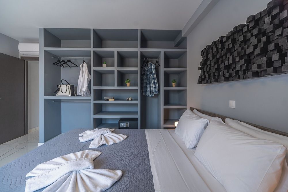 Semiso Beach Suites - Apartment 3
