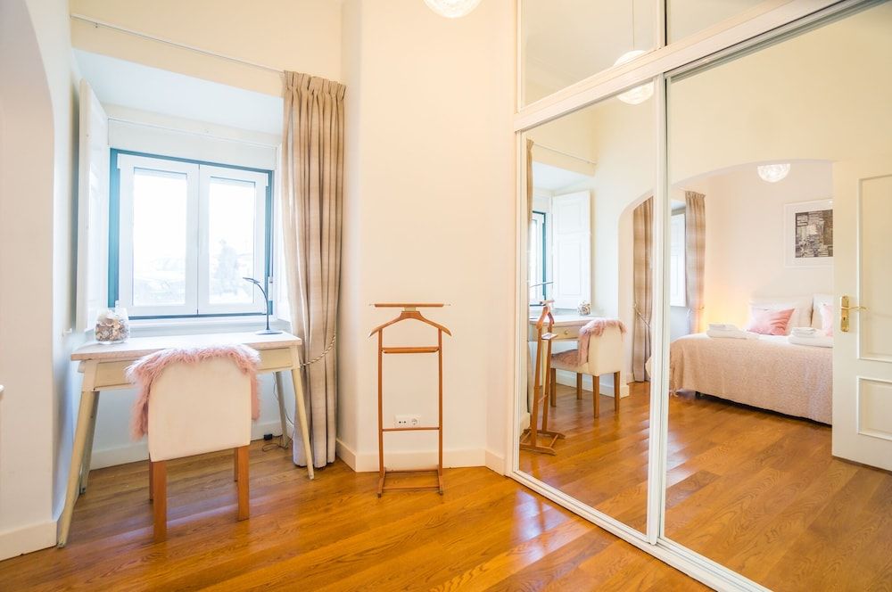 Panoramic Tagus River Terrace Apartment in Alfama Apartment, 2 Bedrooms 25