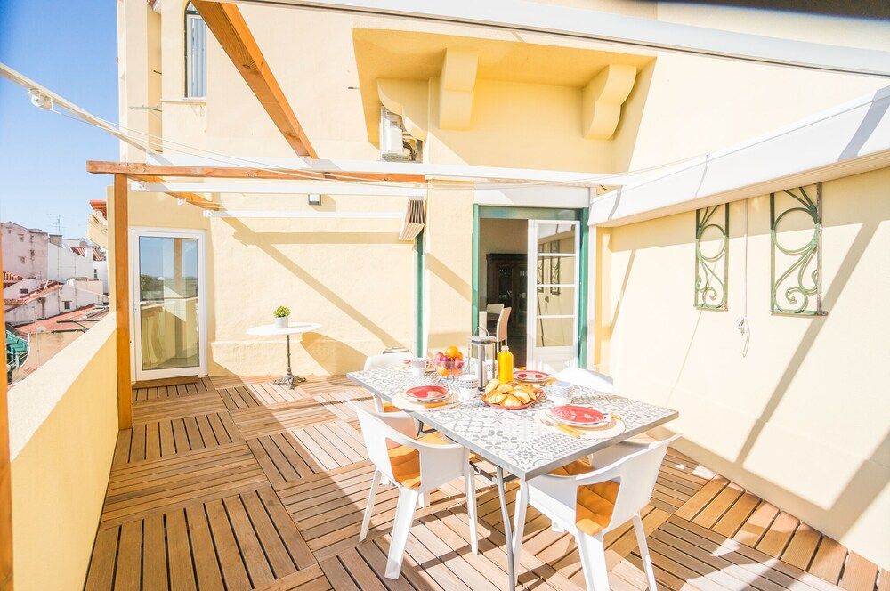 Panoramic Tagus River Terrace Apartment in Alfama Apartment, 2 Bedrooms 13