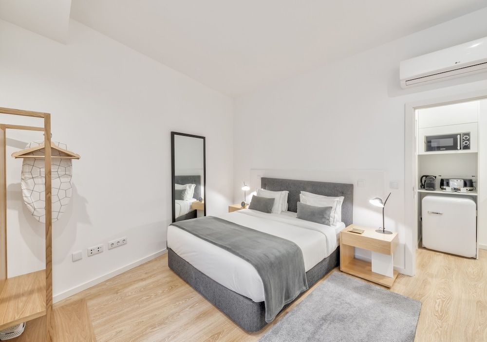 Oporto Comfort Dom Hugo Superior Apartment, 1 Queen Bed 2