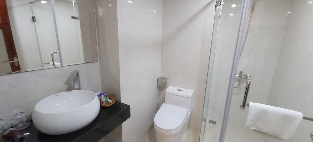 Hanoi Endless Hotel Standard Double Room 2