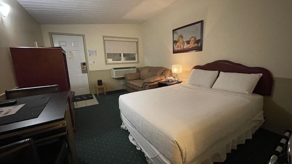 Centre Suites Inns Motel Executive Studio Suite, 1 Bedroom 4