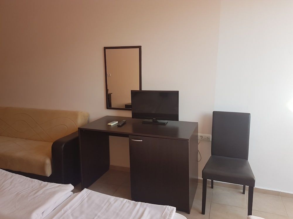 Sea Breeze Pomorie Studio 6