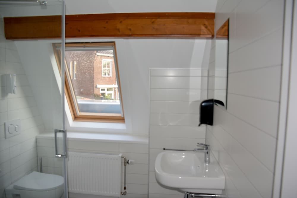 Single Room, Shared Bathroom