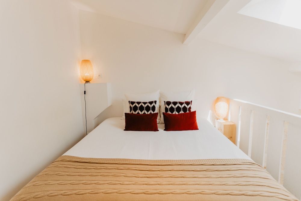 Chambre double Classique avec Mezzanine, Salle de bain attenante, vue Jardin (LES VIGNES)