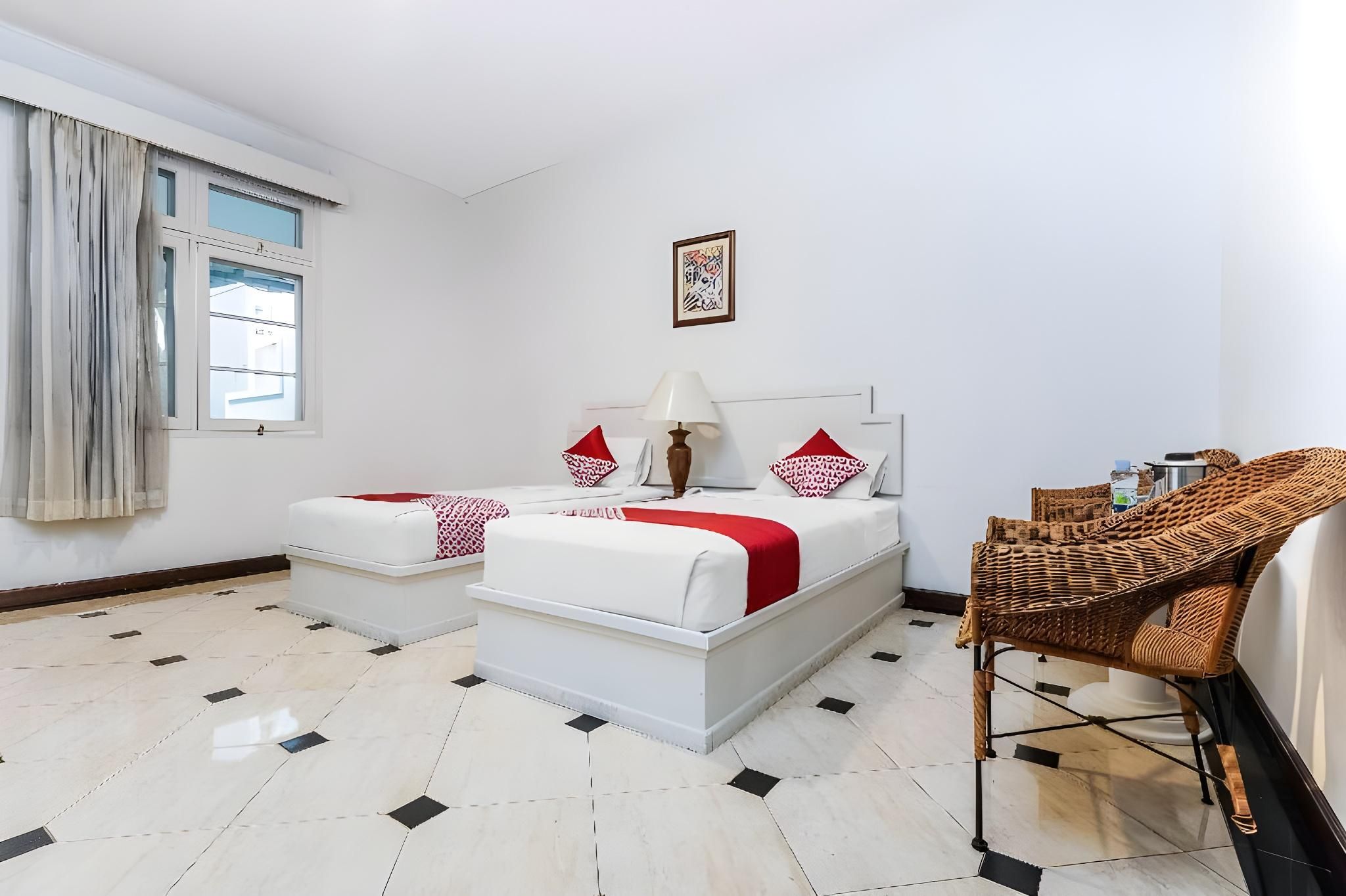 Deluxe Twin Room