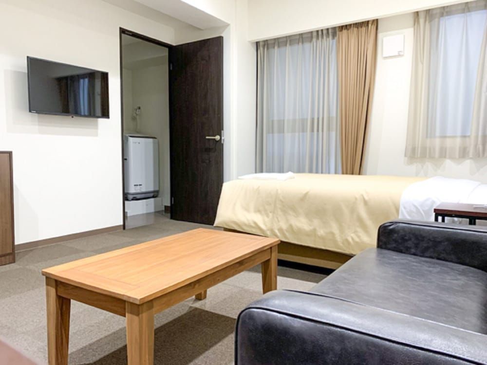 undefined HOTEL LiVEMAX Kyoto Nijojo Nishi 9
