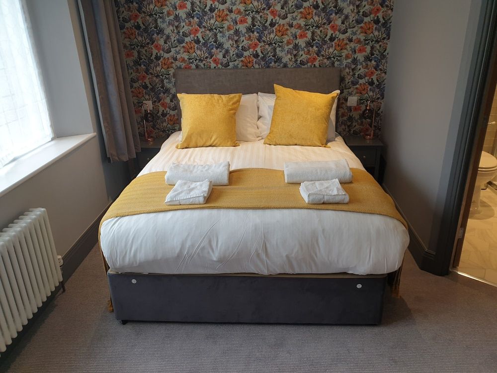 The Strutt Arms Superior Double Room, 1 King Bed 2