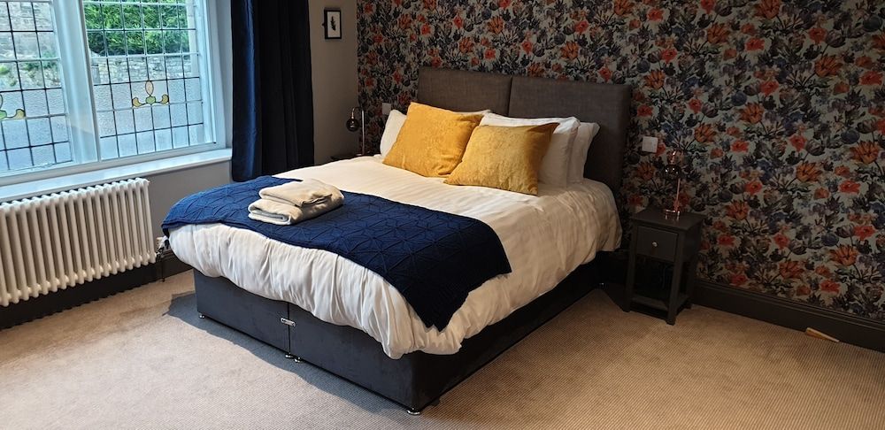 The Strutt Arms Deluxe Double Room 3