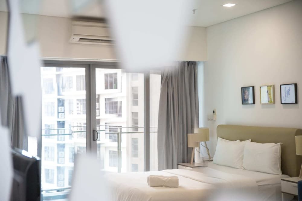 undefined Summer Suites Residences By Plush