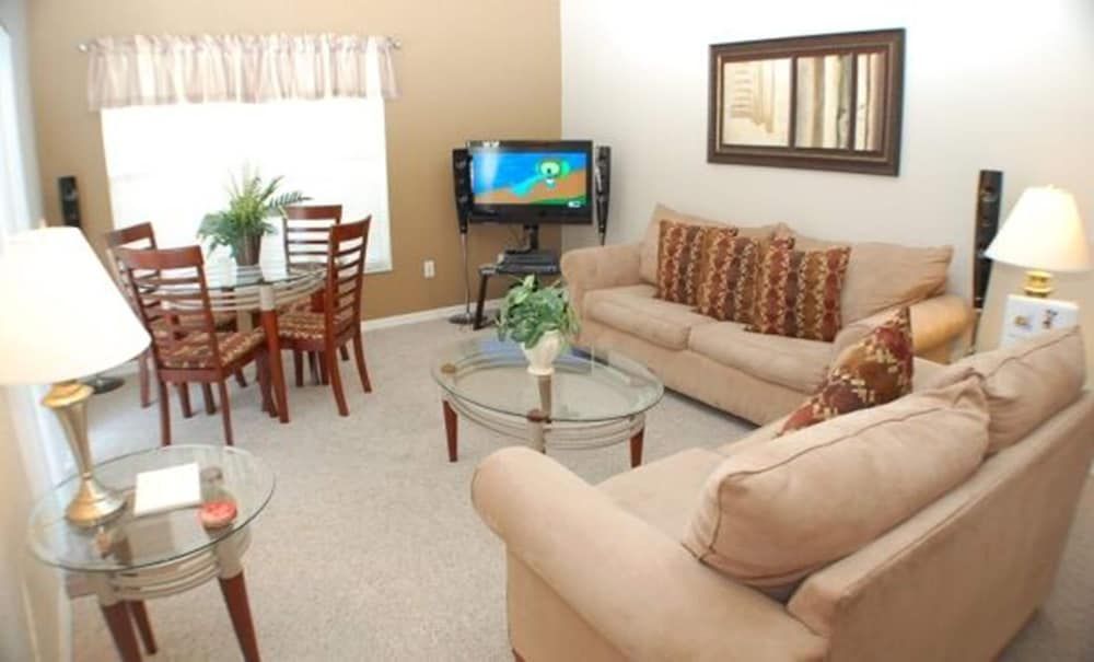 Fairytale Escape Townhome 6