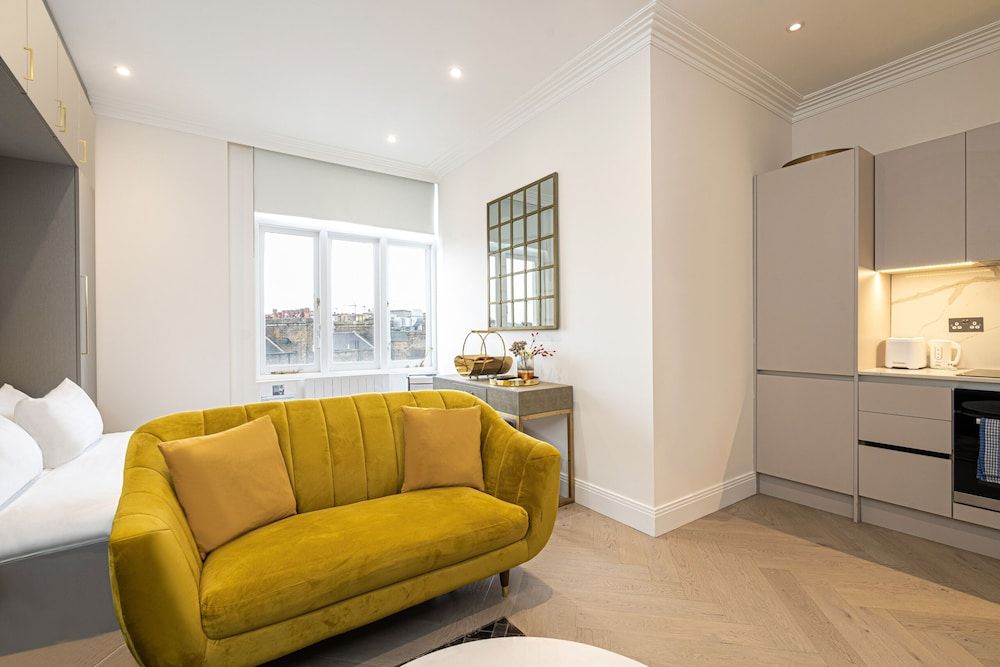 Luxury Apartments Near Harrods and the Science Museum Design Studio, Private Bathroom 11