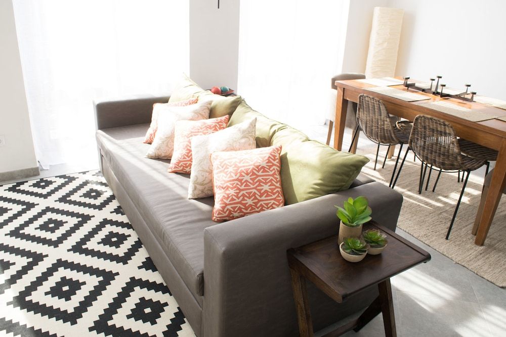 undefined Merc Porto Ribeiras Place 9