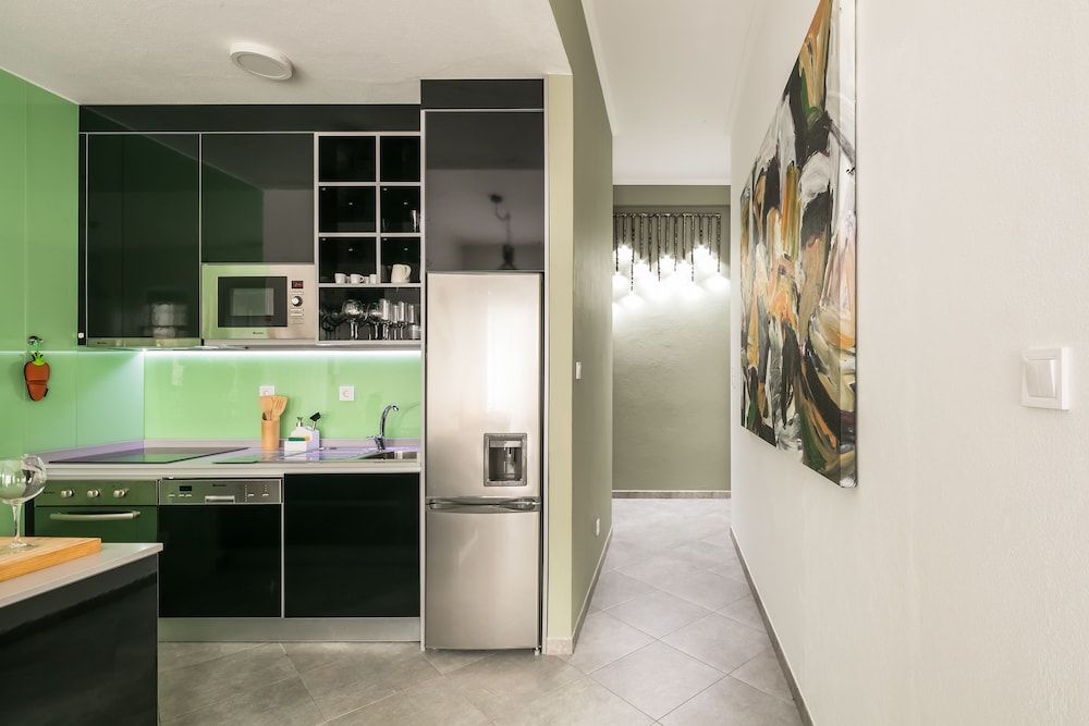 undefined Merc Porto Ribeiras Place 6