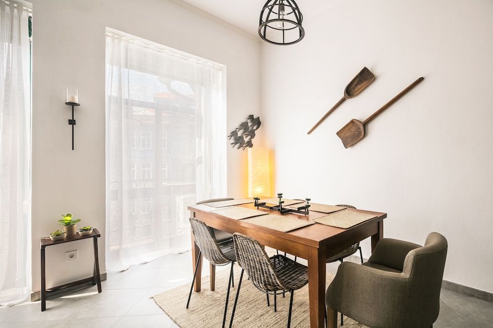 undefined Merc Porto Ribeiras Place 4