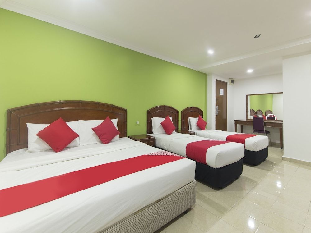 OYO 805 Hotel Run Star Superior Double Room, Multiple Beds