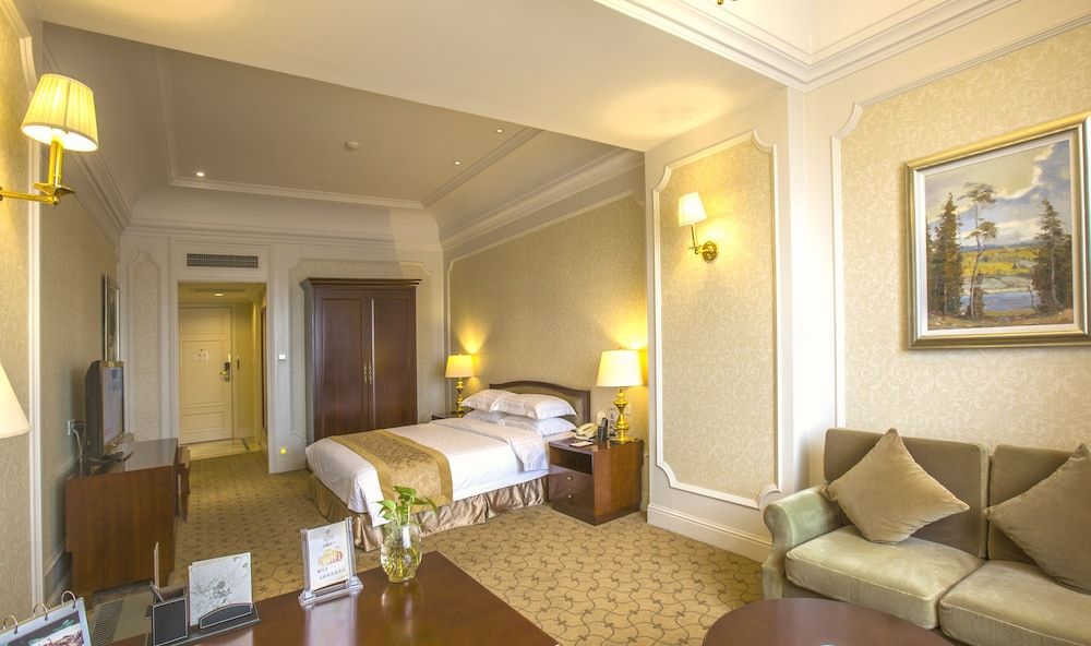 DaXingAnLing Jinma Palace Business Double Room 4