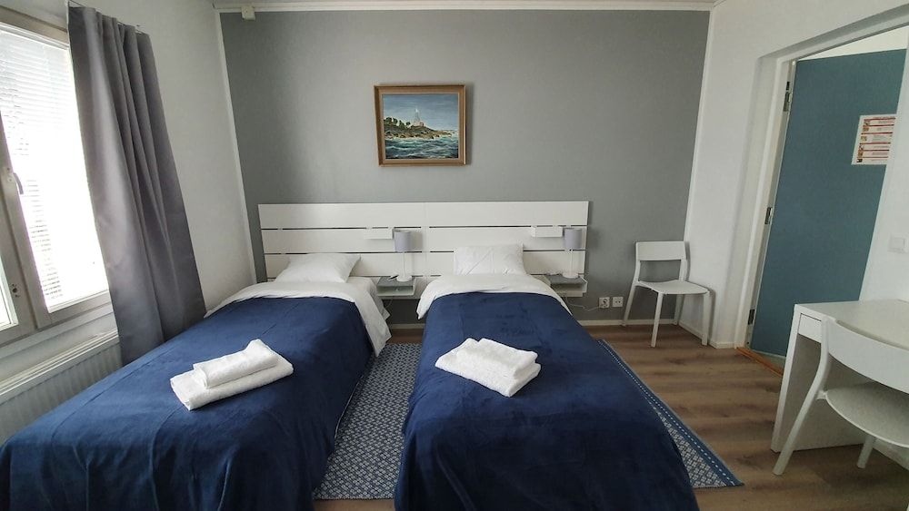 Gasthaus Vanha-Merivartioasema Classic Double or Twin Room, 2 Twin Beds, Non Smoking, Pets Not Allowed 2