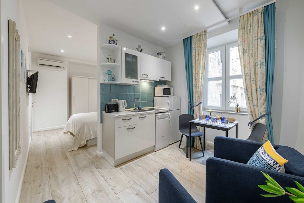 Apartments L&L Old Town Studio (Studio Apartment) 17