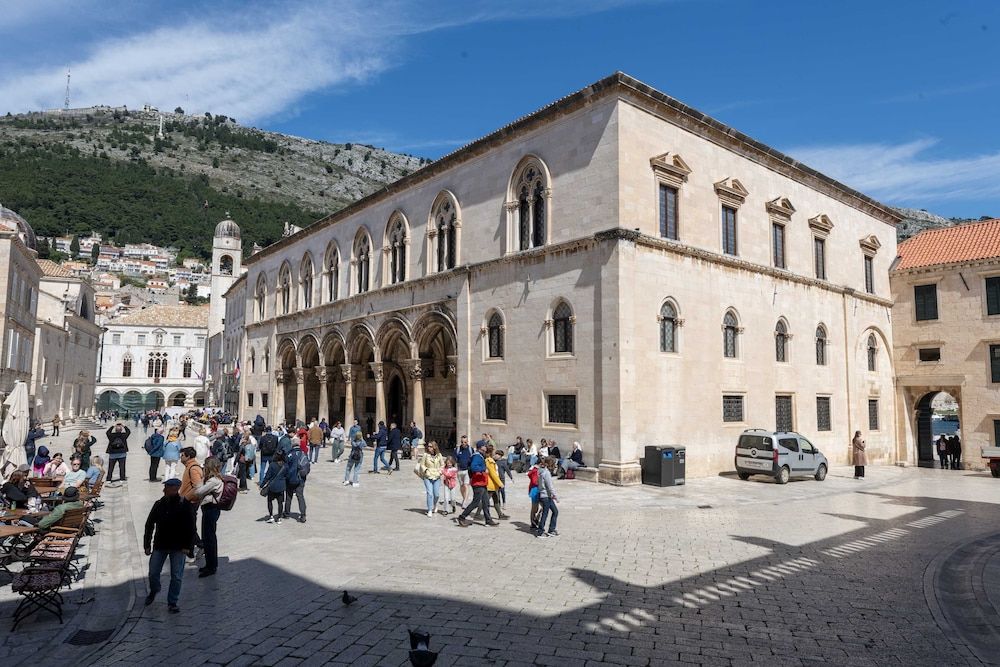 undefined Apartments L&L Old Town 6