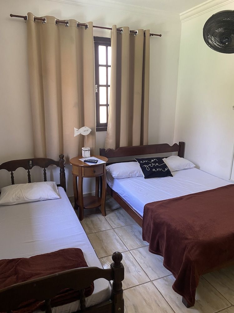 Family Quadruple Room, Multiple Beds, Ensuite, Pool View