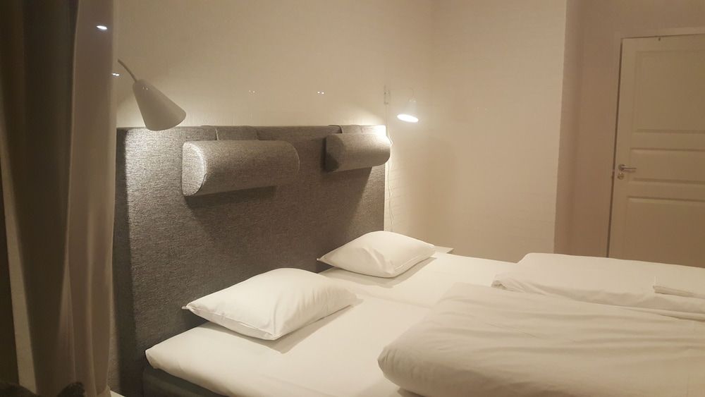 Sjötorps Hostel Deluxe Double Room