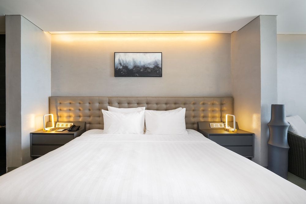 undefined M SUITE Danang Beach 10