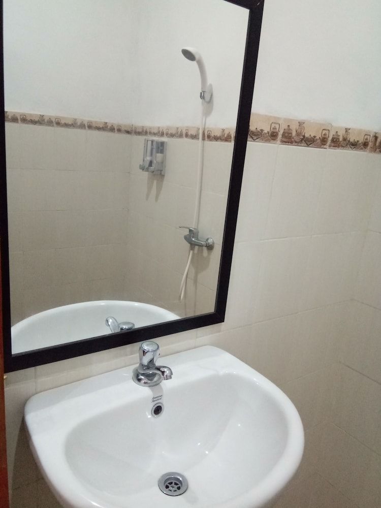 Bagoesfull Homestay Comfort Double Room 6