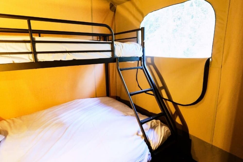 Premium Tent