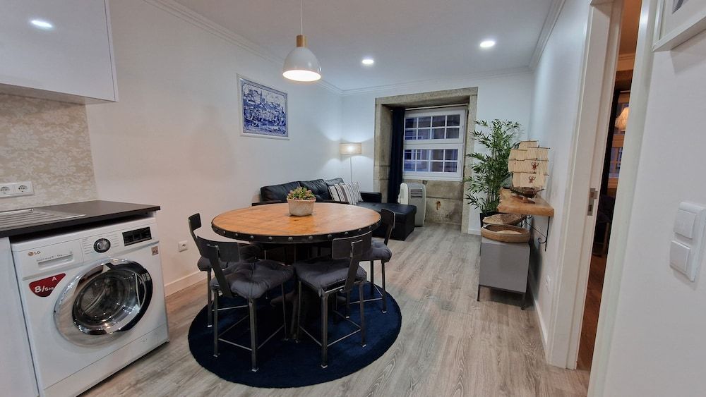 Merc Porto Ribeira View Family Apartment, 2 Bedrooms, Non Smoking, City View 11