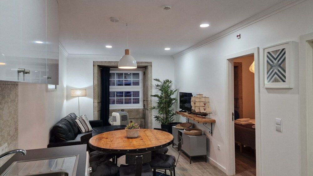 Merc Porto Ribeira View Family Apartment, 2 Bedrooms, Non Smoking, City View 12