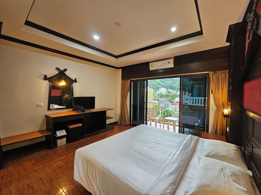 Nanai 2 Residence Patong Superior Room 5