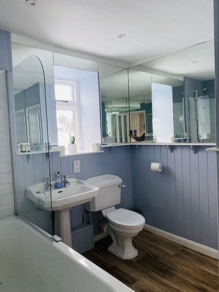 Royal Oak Inn Standard Double Room, 1 Double Bed, Ensuite 10