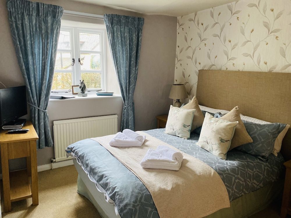 Royal Oak Inn Standard Double Room, 1 Double Bed, Ensuite 3