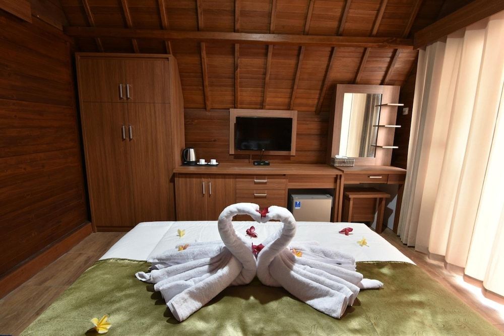 Daphila Cottage Deluxe Room, 1 Queen Bed, Sea View