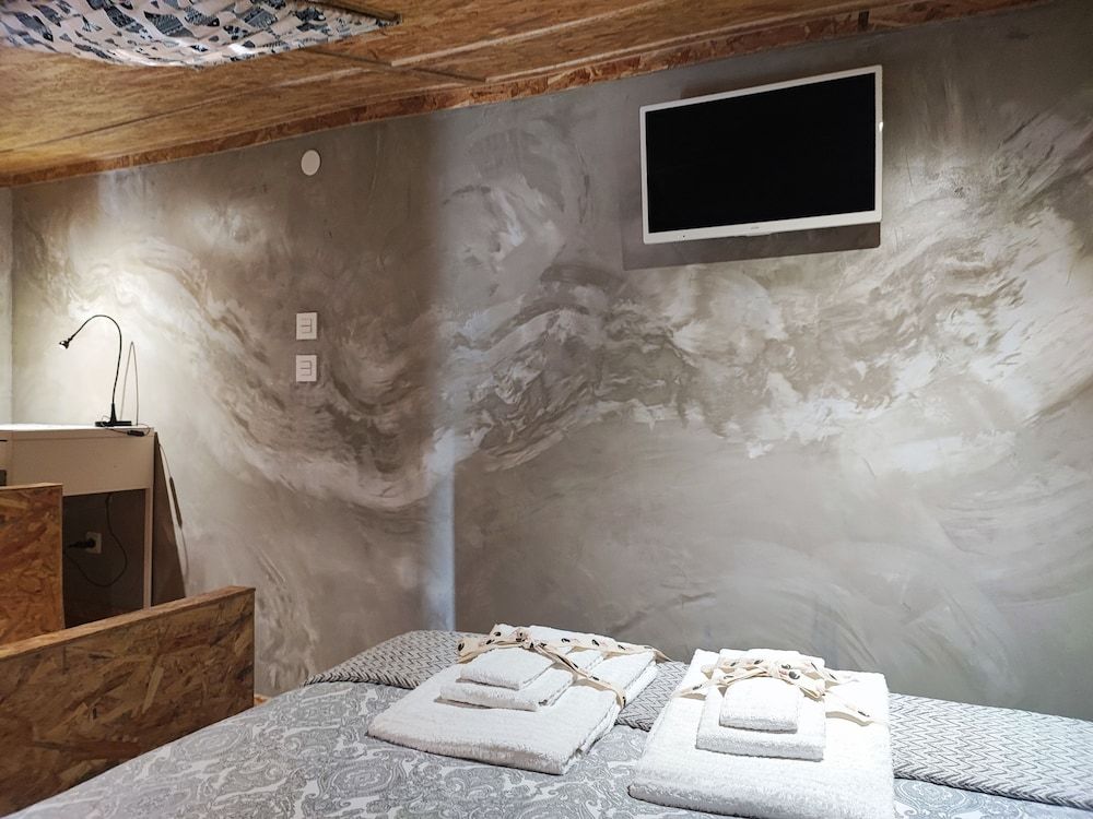 Ruby Charm Houses Design Studio, 1 Queen Bed with Sofa bed, Mezzanine 6