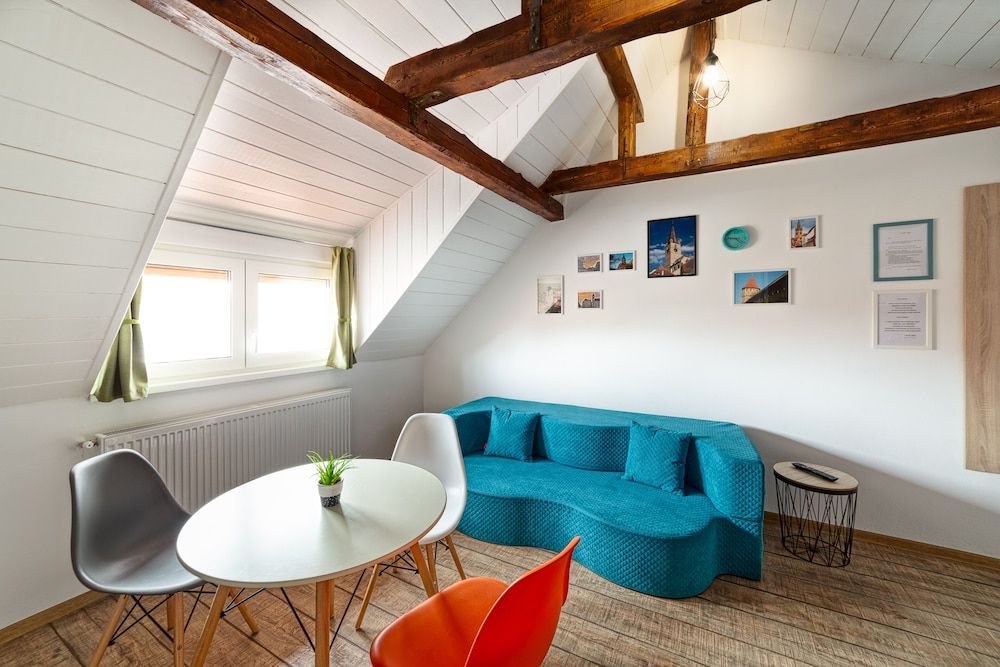 T House Family Suite 8