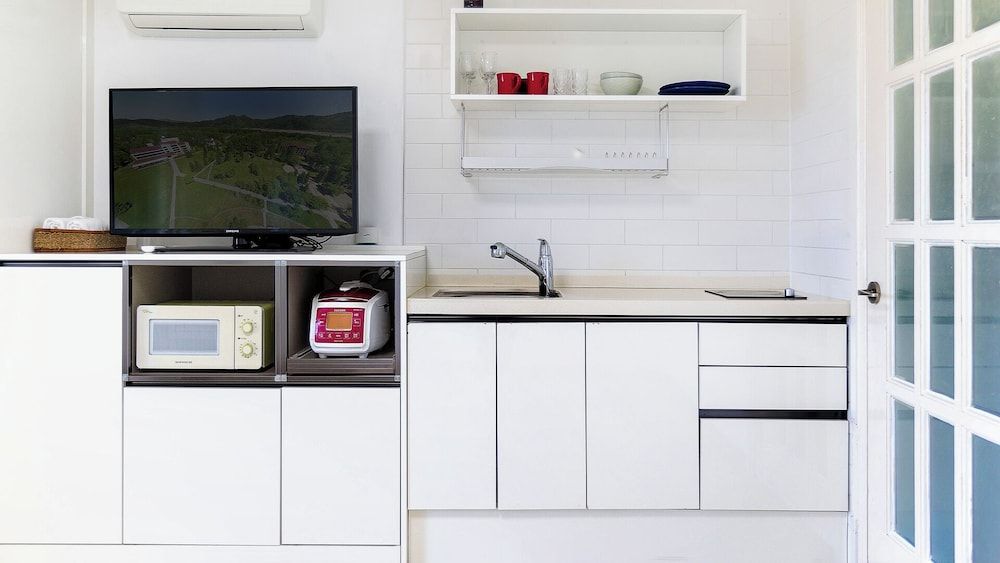 Sometown Pension Room (Star / Island) - Randomly Assigned 4