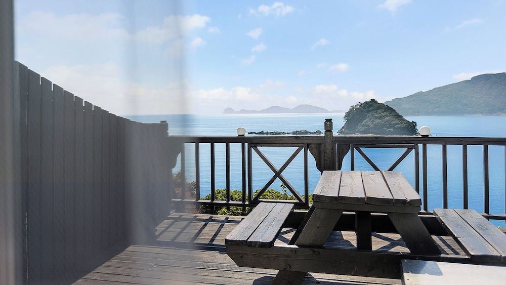 Sometown Pension Room (Sun / Moon) - Randomly Assigned 11