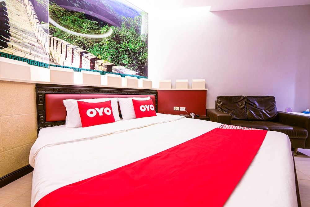 Bangsean Hotel Standard Double Room 5