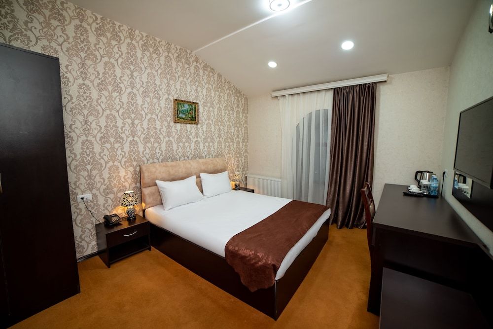 Continental Hotel Standard Single Room