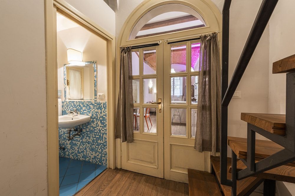 undefined Florence Hideaway by Mmega 9