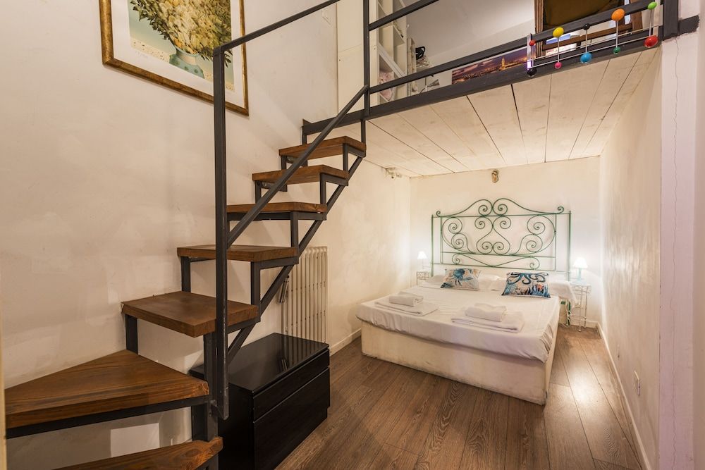 undefined Florence Hideaway by Mmega 2