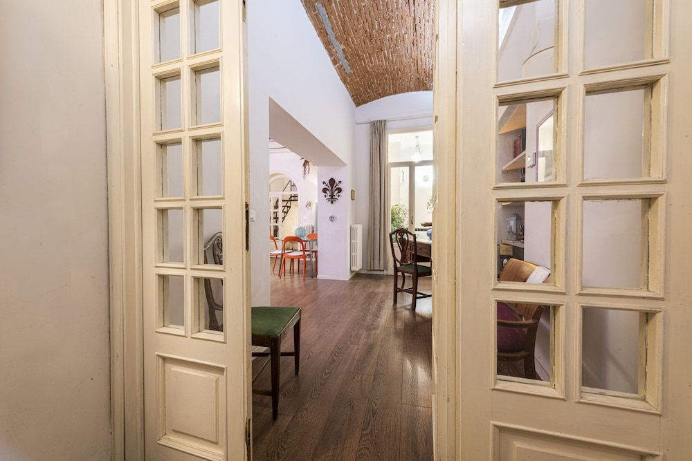 undefined Florence Hideaway by Mmega 6