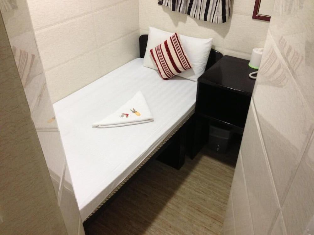 undefined Crystal Hostel