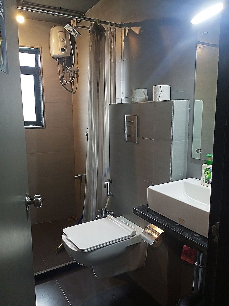 Backpacker Cowies Standard Double Room 5